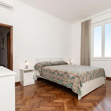 Trilocale Panoramico - Vista Mare Apartament